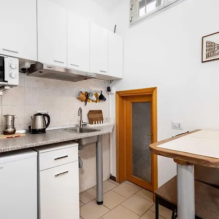 Guesthost - O&v Centro Apartment
